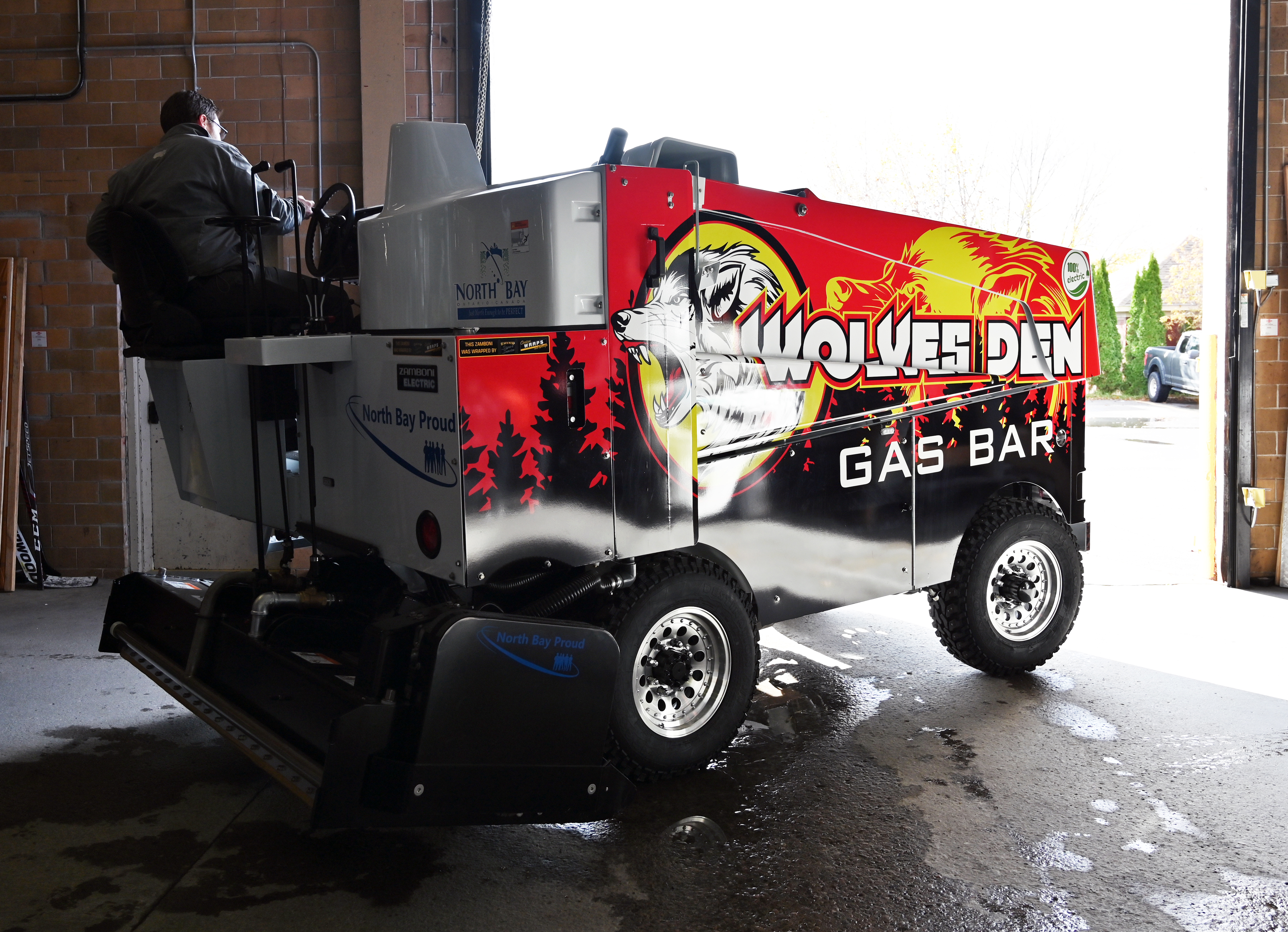 Electric Zamboni debuts at Memorial Gardens