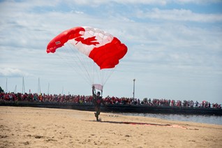 SkyHawks Parachute Team Practice